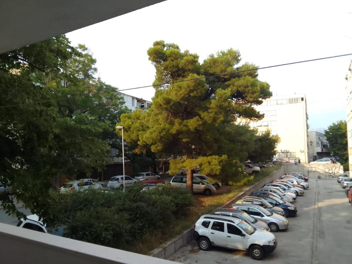 Apartment Italiano Split Bagian luar foto