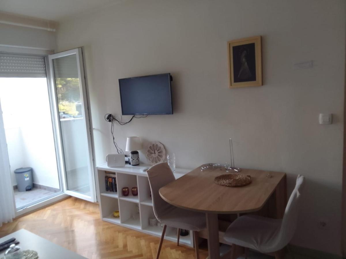 Apartment Italiano Split Bagian luar foto